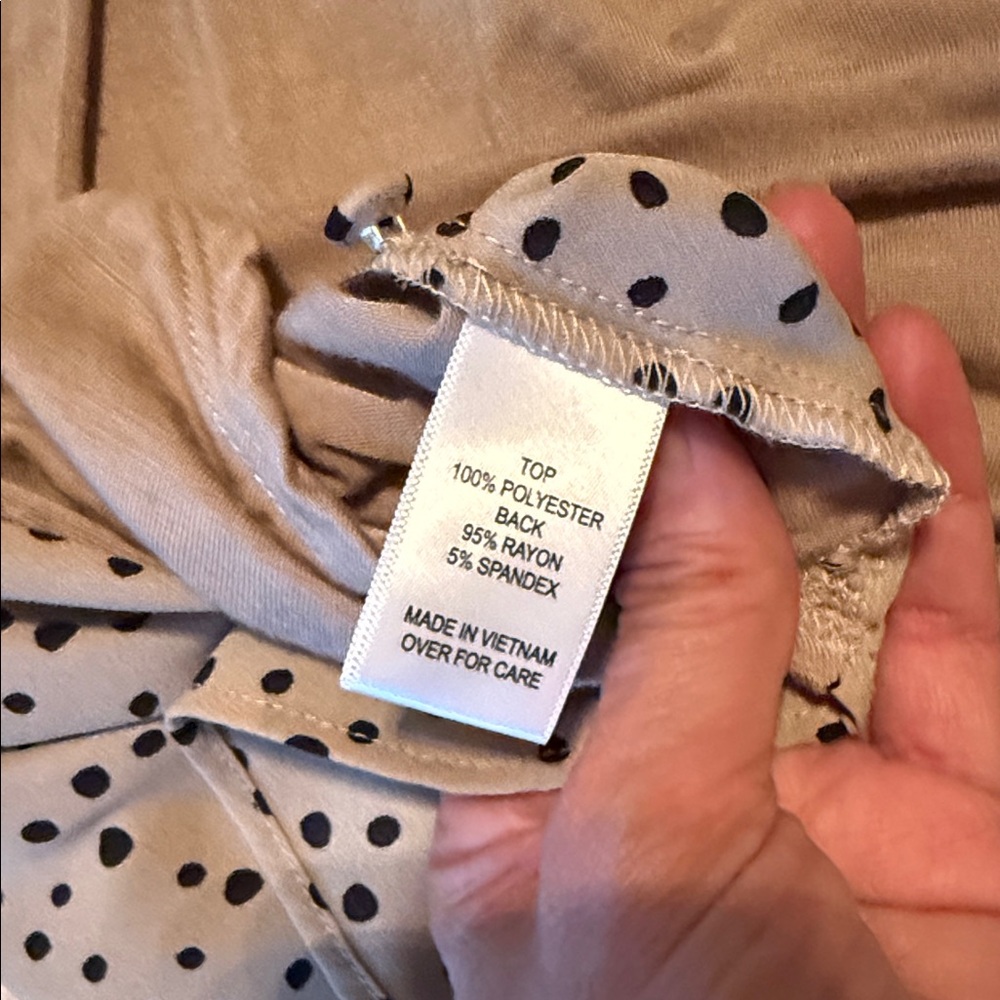 Worthington Beige Polka Dot Short Sleeve Blouse - Picture 6 of 6